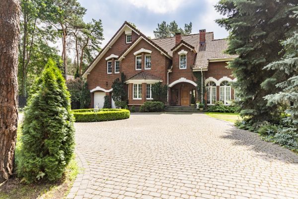 Driveway Brick Repair in Independence