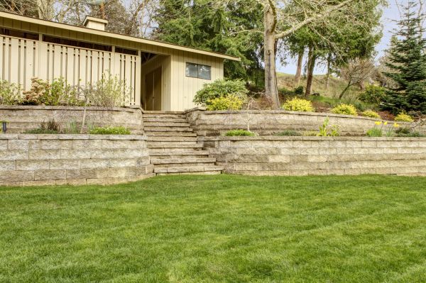 Retaining Wall Construction in Independence