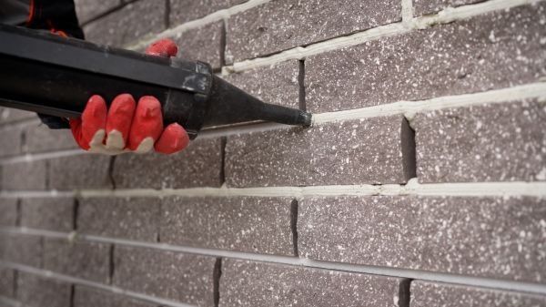 Masonry Tuckpointing in Independence