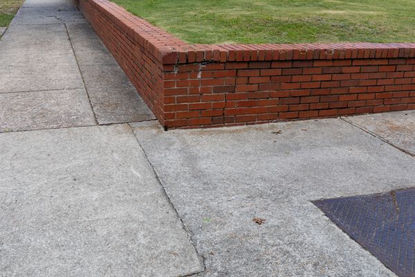 Brick Retaining Wall Repair in Independence
